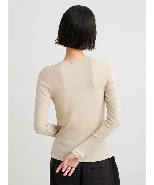 MIESROHE（ミースロエ）の「クルーネックカットプルオーバー（Tシャツ/カットソー・レディース・ブラック/ホワイト/ベージュ・F）」の9枚目の写真