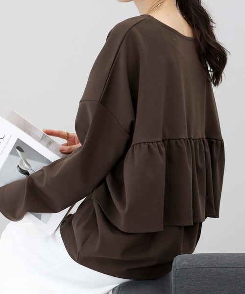 Aletta vita(アレッタビータ)の「ポンチバックフリルコクーンプルオーバー(Tシャツ/カットソー・レディース・グレイッシュベージュ/ブラック/ダークブラウン・M)」の3枚目の写真