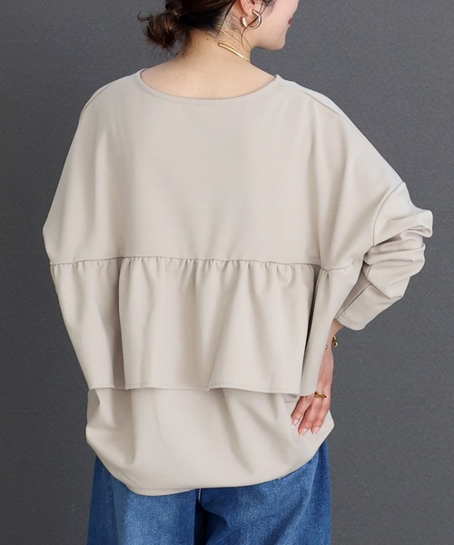 Aletta vita(アレッタビータ)の「ポンチバックフリルコクーンプルオーバー(Tシャツ/カットソー・レディース・グレイッシュベージュ/ブラック/ダークブラウン・M)」の20枚目の写真