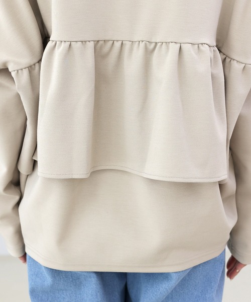 Aletta vita(アレッタビータ)の「ポンチバックフリルコクーンプルオーバー(Tシャツ/カットソー・レディース・グレイッシュベージュ/ブラック/ダークブラウン・M)」の9枚目の写真