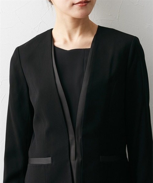 slattgir(スラットジール)の「高身長 【喪服・礼服】 洗えるノーカラージャケットアンサンブル(ジャケット+七分袖ロングワンピース)(防しわ) (トールサイズ)(スーツセット・レディース・ブラック・T5L/T3L/TLL/TL/TM)」の17枚目の写真