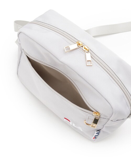 FILA（フィラ）の「【FILA別注】撥水ショルダー（ショルダーバッグ・レディース・グレー/ピンク/サックスブルー/ブラック・00）」の7枚目の写真