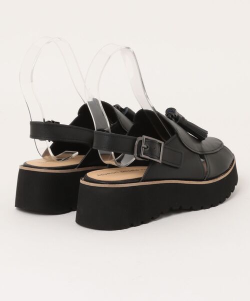 tsumori chisato WALK（ツモリチサトウォーク）の「タッセルモチーフプラットフォームサンダル（サンダル・レディース・ブラック/ブラウン・24.5cm/24.0cm/23.5cm/23.0cm/22.5cm/22.0cm）」の3枚目の写真