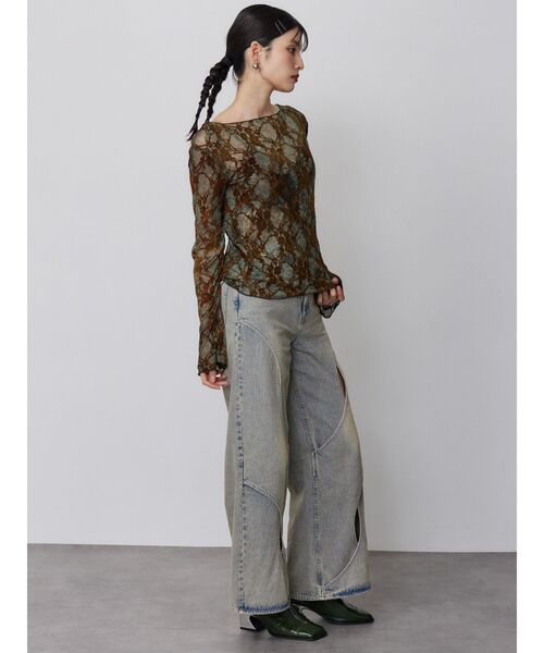 MURUA(ムルーア)の「【WEB限定】フロッキーフラワーシアートップス(Tシャツ/カットソー・レディース・ブラック/ブルー/グレー・FREE)」の5枚目の写真