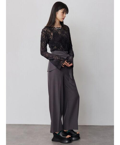 MURUA(ムルーア)の「【WEB限定】フロッキーフラワーシアートップス(Tシャツ/カットソー・レディース・ブラック/ブルー/グレー・FREE)」の15枚目の写真