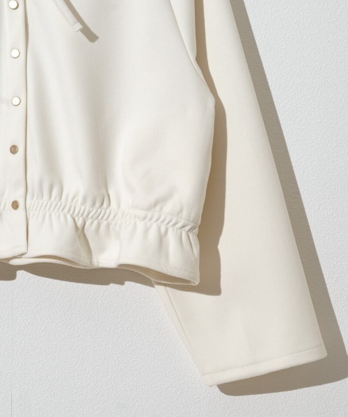 flower（フラワー）の「ダウニーウォームジャケット（ノーカラージャケット・レディース・ダークグレー/アイボリー・FREE）」の19枚目の写真