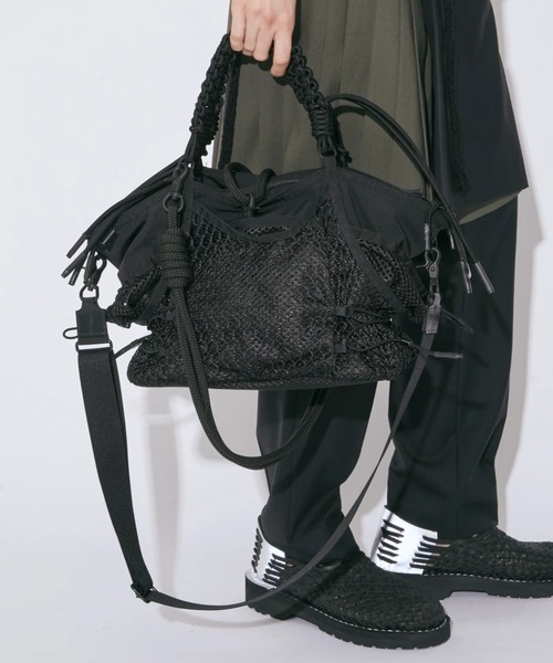 beautiful people(ビューティフルピープル)の「beautiful people/ビューティフルピープル/over engineering hanging tote bag(トートバッグ・レディース・ブラック・F)」の4枚目の写真