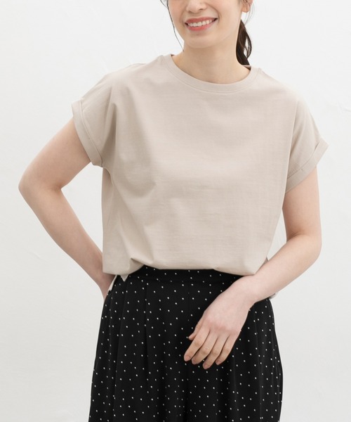 Honeys(ハニーズ)の「【UVカット】こだわり綿フレンチ袖T(Tシャツ/カットソー・レディース・ベージュ/スモーキーグリーン系/オフホワイト/ブラック/ネイビー/スミクロ/キャメル・M/LL/L/S)」の5枚目の写真
