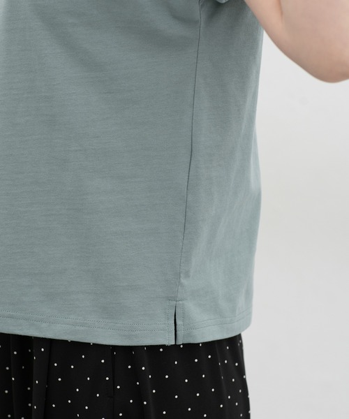 Honeys(ハニーズ)の「【UVカット】こだわり綿フレンチ袖T(Tシャツ/カットソー・レディース・ベージュ/スモーキーグリーン系/オフホワイト/ブラック/ネイビー/スミクロ/キャメル・M/LL/L/S)」の12枚目の写真