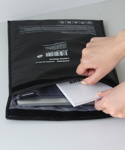 HIGHTIDE(ハイタイド)の「ANAheim アナハイム Laptop Sleeve 13inch ラップトップスリーブ 13インチ パソコンケース PC(PC・タブレットケース・レディース・キャメル/グレー/ブラック・FREE)」の22枚目の写真