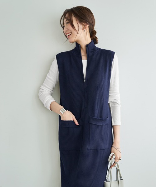 STYLE DELI（スタイルデリ）の「ジップ付きスタンドネックのリブニットワンピース（ワンピース・レディース・ネイビー/サンドベージュ・02/01）」の10枚目の写真