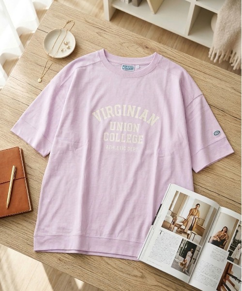 DISCUS ATHLETIC（ディスカス　アスレチック）の「【DISCUS ATHLETIC/ディスカス アスレチック】袖切替ルーズプリント半袖Tシャツ/カレッジプリント半袖スウェットTシャツ（Tシャツ/カットソー・レディース・ラベンダー/スミクロ/ブルー/オフホワイト/ブラウン/イエロー・LARGE/MEDIUM）」の6枚目の写真