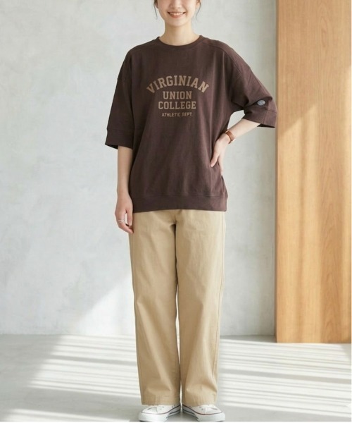 DISCUS ATHLETIC（ディスカス　アスレチック）の「【DISCUS ATHLETIC/ディスカス アスレチック】袖切替ルーズプリント半袖Tシャツ/カレッジプリント半袖スウェットTシャツ（Tシャツ/カットソー・レディース・ラベンダー/スミクロ/ブルー/オフホワイト/ブラウン/イエロー・LARGE/MEDIUM）」の17枚目の写真