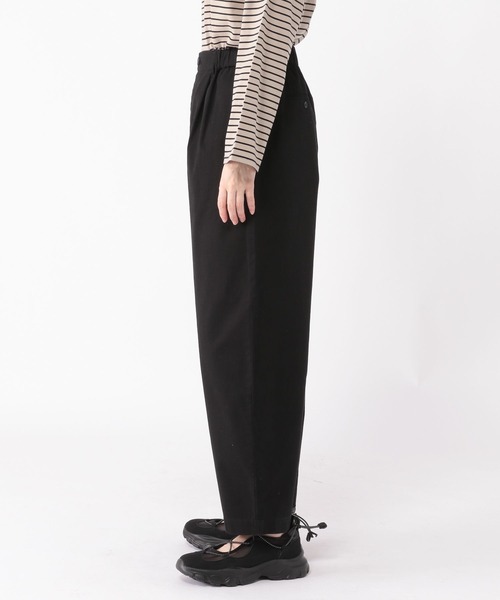 studio CLIP（スタディオクリップ）の「コットンサテンゆるテーパードパンツ[プチ・プラスサイズあり]（その他パンツ・レディース・ブラック/カーキ/その他1/ベージュ・PF/MEDIUM/ﾌﾘｰ(L)/LARGE）」の12枚目の写真