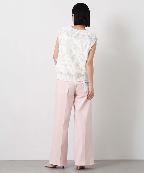 Gready Brilliant(グレディブリリアン)の「フリンジテープヤーンVネックニット(ニット/セーター・レディース・オフホワイト/ベージュ・38)」の8枚目の写真