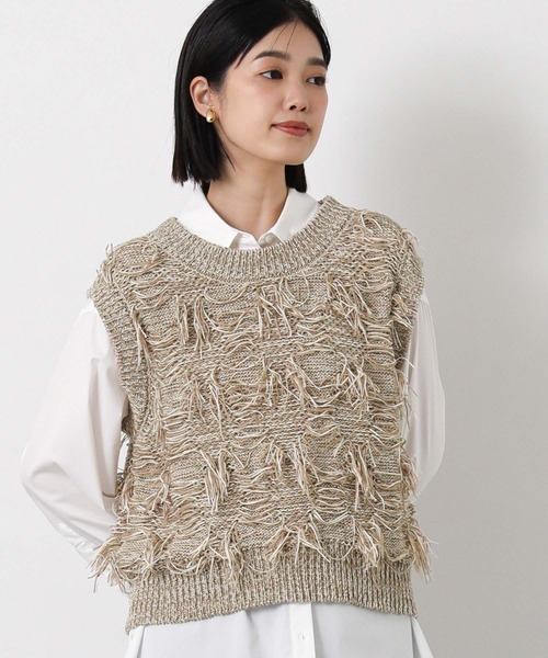Gready Brilliant(グレディブリリアン)の「フリンジテープヤーンVネックニット(ニット/セーター・レディース・オフホワイト/ベージュ・38)」の21枚目の写真