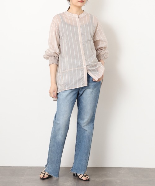 EGLANTINE(エグランティーヌ)の「EGLANTINE バックギャザー シアーストライプブラウス(シャツ/ブラウス・レディース・サンドベージュ/サックスブルー・38)」の18枚目の写真