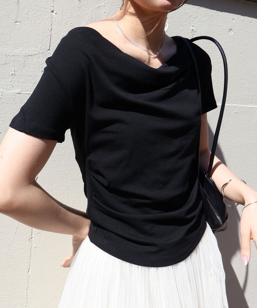 SpRay(スプレイ)の「ドレープショートスリーブトップス(Tシャツ/カットソー・レディース・ホワイト/ブラウン/ベージュ/グレー/ブラック・FREE)」の7枚目の写真