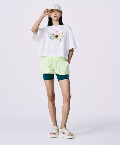 NEW BALANCE（ニューバランス）の「ウォーターカラーマルチボクシーTシャツ（Tシャツ/カットソー・レディース・ブラック/ホワイト・SMALL/MEDIUM/LARGE/X-LARGE）」の20枚目の写真