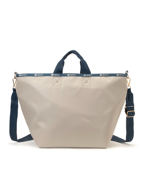 LeSportsac（レスポートサック）の「LG BOAT TOTE サンドベージュ（トートバッグ・レディース・ベージュ・FREE）」の4枚目の写真