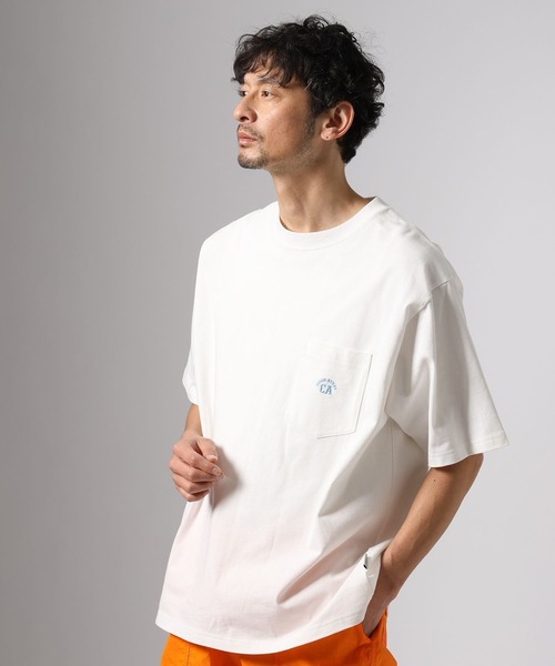 BAYFLOW(ベイフロー)の「SNOWワンポイントTシャツ(Tシャツ/カットソー・メンズ・セージグリーン/オフホワイト/グレー/ピンク・MEDIUM/LARGE)」の2枚目の写真