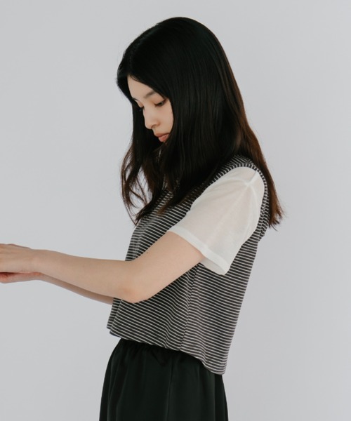 duei(デュイ)の「バックオープンボーダーノースリーブトップス(Tシャツ/カットソー・レディース・ライトグレー/チャコールグレー・FREE)」の5枚目の写真