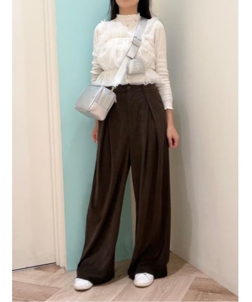 SAMANTHAVEGA(サマンサベガ)の「トラベルショルダーバック(ショルダーバッグ・レディース・ブラック/ベビーピンク/シルバー/ホワイト・FREE)」の8枚目の写真