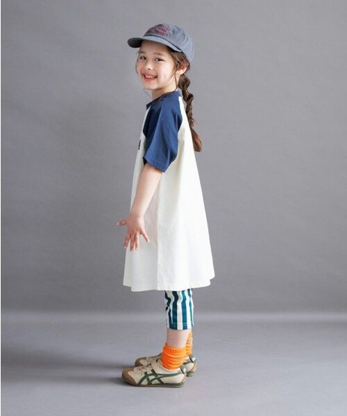 DRC branshes(ディーアールシーブランシェス)の「【WEB限定/DRC】ラグラン半袖ワンピース(ワンピース・キッズ・サックスブルー/アイボリー/その他1/チャコールグレー・100/120/150/130/140/110)」の7枚目の写真