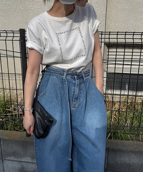 WILLFULLY(ウィルフリー)の「embroidery square logo pack T-shirt(Tシャツ/カットソー・レディース・ホワイト×ブラック・FREE)」の5枚目の写真