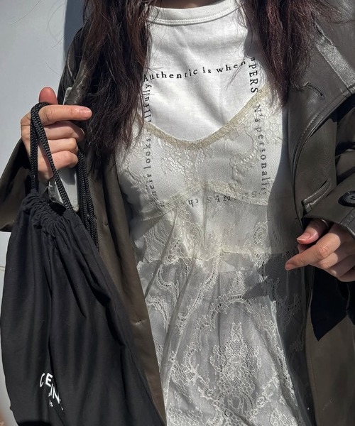 WILLFULLY(ウィルフリー)の「embroidery square logo pack T-shirt(Tシャツ/カットソー・レディース・ホワイト×ブラック・FREE)」の6枚目の写真