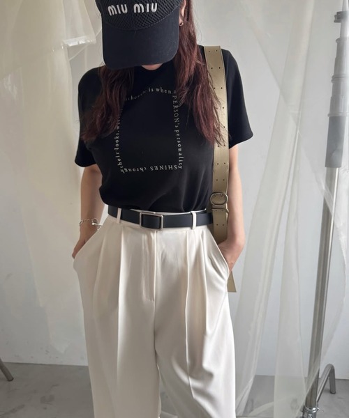 WILLFULLY(ウィルフリー)の「embroidery square logo pack T-shirt(Tシャツ/カットソー・レディース・ホワイト×ブラック・FREE)」の3枚目の写真