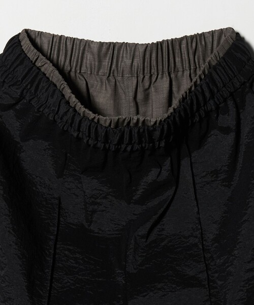 UNITED ARROWS(ユナイテッドアローズ)の「シアー レイヤード パンツ(その他パンツ・レディース・ホワイト/ブラック・36/38)」の4枚目の写真