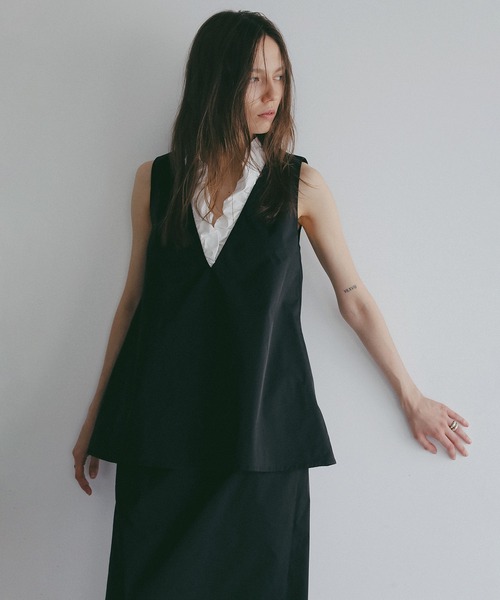 MANOF(マノフ)の「V NECK TOPS SET UP(ワンピース・レディース・ブラック/アイボリー・S/M)」の6枚目の写真