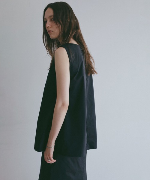 MANOF(マノフ)の「V NECK TOPS SET UP(ワンピース・レディース・ブラック/アイボリー・S/M)」の22枚目の写真