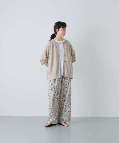 かぐれ(カグレ)の「リネンワイドクルーネックカーディガン(カーディガン/ボレロ・レディース・ブラック/ナチュラル・FREE)」の22枚目の写真