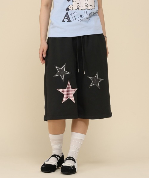 WaiKei（ワイケイ）の「【UNISEX】Wai Kei×ALAND／Aロゴスターバミューダショートパンツ（その他パンツ・レディース・ブラック/ライトグレー・LARGE/MEDIUM）」の7枚目の写真