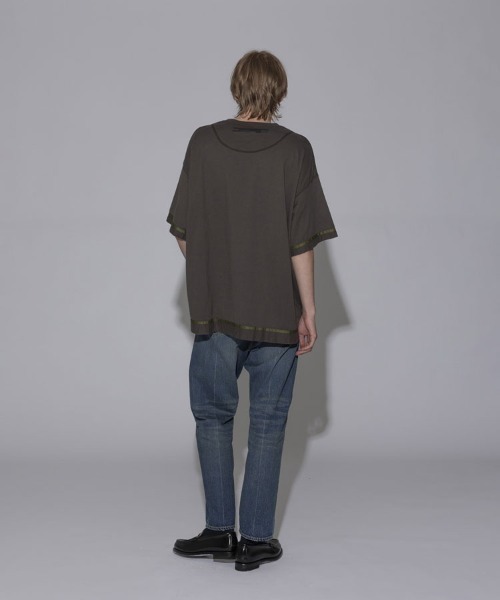 STYLISE（スタイライズ）の「【FACETASM】CURVY SLIT BIG TEE / 4カラー [MYK-TEE-01]（Tシャツ/カットソー・メンズ・グレー/ホワイト/ブラウン/グリーン・5）」の12枚目の写真