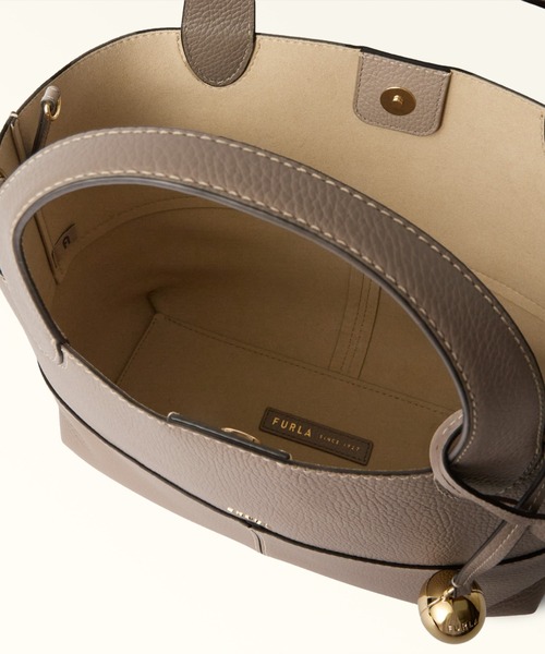 FURLA(フルラ)の「フルラ プリムローズ (Furla Primrose) トートバッグ M(ショルダーバッグ・レディース・ブラック/ブラウン・ONE SIZE)」の16枚目の写真