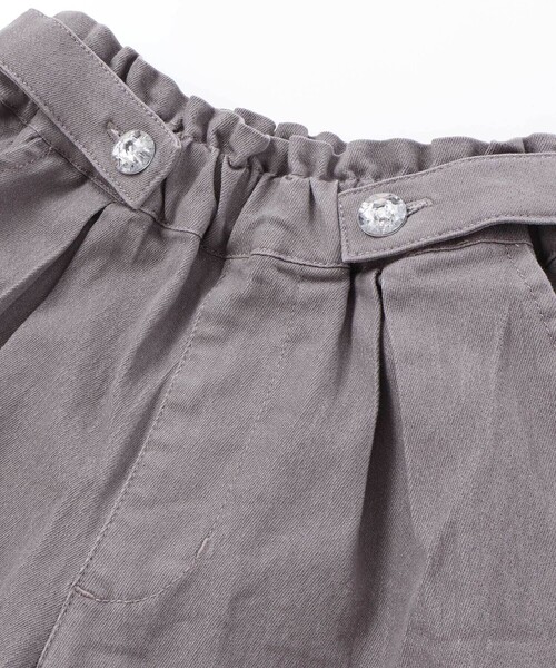 BeBe Petits Pois Vert(ベベプチポワヴェール)の「【店舗限定】裾折り返しデニムショートパンツ(95~160cm)(デニムパンツ・キッズ・ネイビー/グレー・120cm/150cm/160cm/140cm/110cm/130cm)」の7枚目の写真