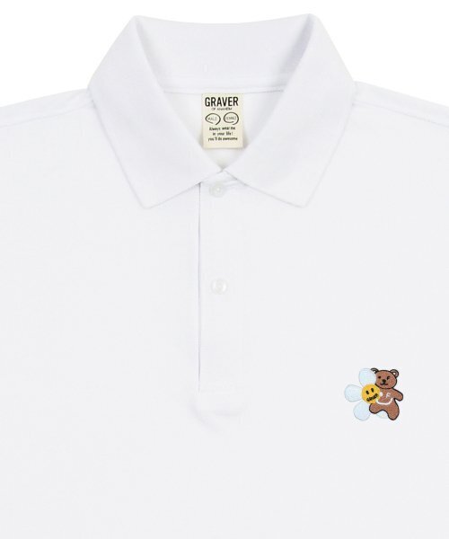 GRAVER（グレーバー）の「[UNISEX]フラワーベア刺繍ピケ半袖Tシャツ_ホワイト（ポロシャツ・レディース・ホワイト・SMALL/MEDIUM/LARGE）」の2枚目の写真