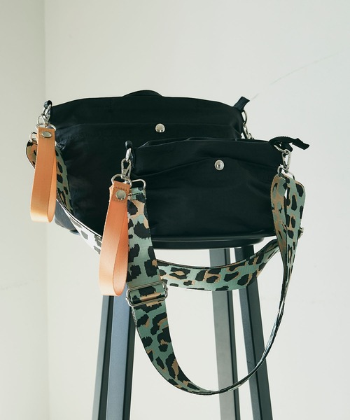 ELLEgirl（エルガール）の「撥水 2wayショルダーバッグ L（ショルダーバッグ・レディース・ブラック系その他/ブラック・FREE）」の19枚目の写真