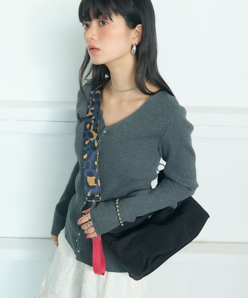 ELLEgirl（エルガール）の「撥水 2wayショルダーバッグ L（ショルダーバッグ・レディース・ブラック系その他/ブラック・FREE）」の13枚目の写真