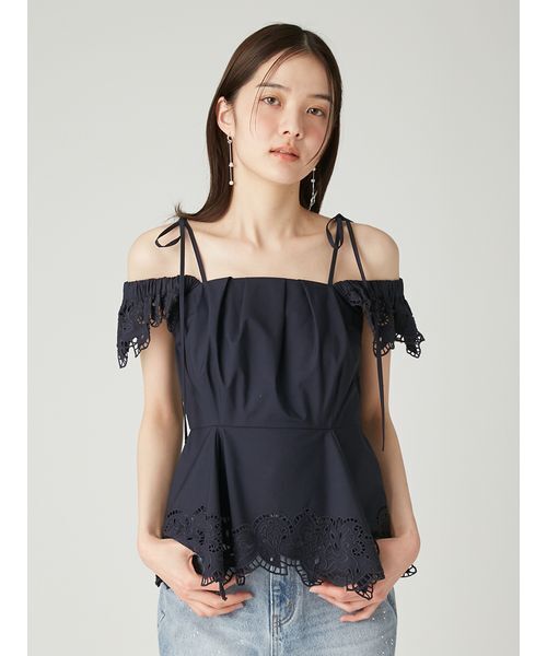 FRAY I.D(フレイアイディー)の「カットアウトレースペプラム2wayトップス/防シワ(シャツ/ブラウス・レディース・ホワイト/ネイビー/ライム・0/1)」の18枚目の写真