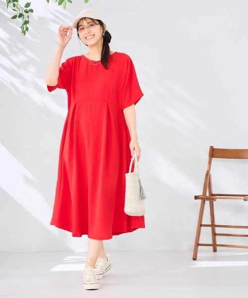 a.v.v(アーヴェヴェ)の「ウエストタックワンピース(ワンピース・レディース・レッド/ブラック/ブルー・38/40)」の14枚目の写真