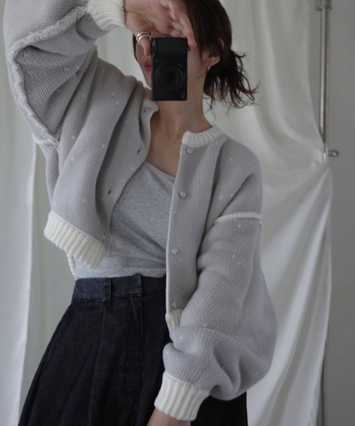 WILLFULLY(ウィルフリー)の「short heart dot jacquard reversible knit cardigan(ニット/セーター・レディース・タン/ホワイト系その他/レッド系その他/グレー×ピンク・FREE)」の1枚目の写真