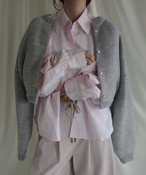 WILLFULLY(ウィルフリー)の「short heart dot jacquard reversible knit cardigan(ニット/セーター・レディース・タン/ホワイト系その他/レッド系その他/グレー×ピンク・FREE)」の13枚目の写真
