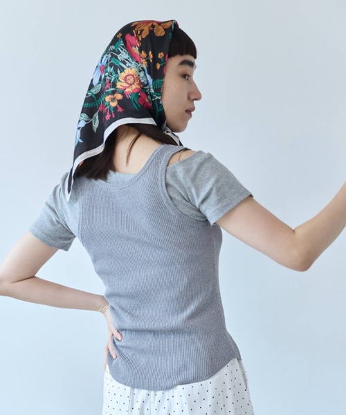 flaeu(フラユ)の「Asymmetry Boat Neck Tee(Tシャツ/カットソー・レディース・ホワイト/ピンク/ブラック×ホワイト/グレー/ブラック・FREE)」の7枚目の写真