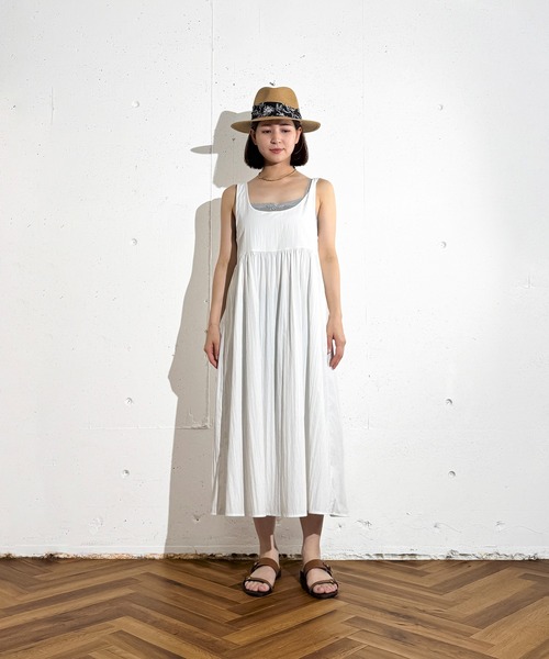 MAISON SELECT(メゾンセレクト)の「6C95 バックリボンワンピ&レースキャミセット(ワンピース・レディース・ライトブルー/ブラック/ホワイト/グレー・FREE)」の6枚目の写真