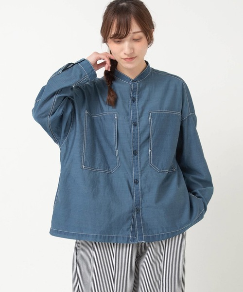 URCH RNA(アーチ アールエヌエー)の「B2986 シアーデニムのシャツジャケット(デニムジャケット・レディース・ライトインディゴブルー/ダークインディゴブルー・FREE)」の6枚目の写真
