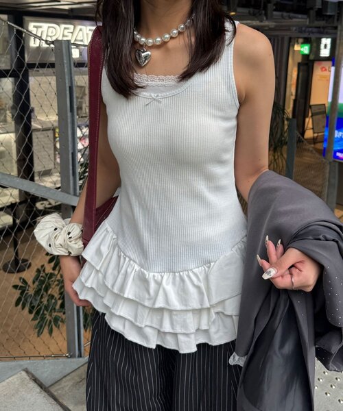 CIAOPANIC(チャオパニック)の「ティアードヘムリブタンクトップ(タンクトップ・レディース・ホワイト/ブラック・ONE SIZE)」の5枚目の写真